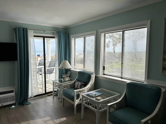 C110 A Shore Thing 2 BR 2 BA Oceanfront Condo