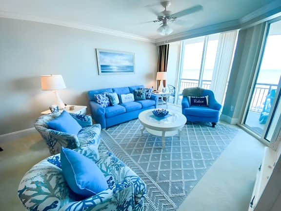 711 Almost Heaven Oceanfront 3 BR 3 BA Condo